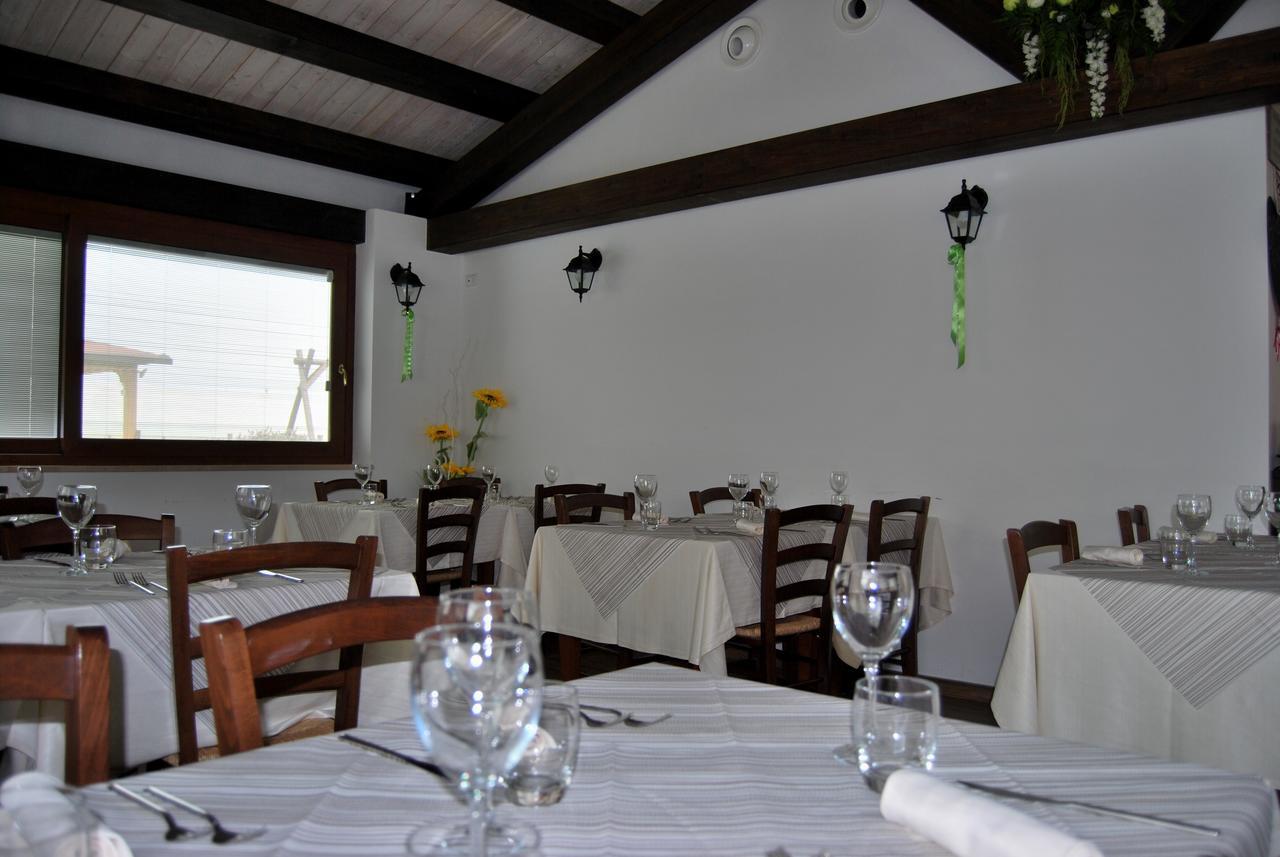 Bed and Breakfast Le Terre Di Bac Борго-Монтенеро Экстерьер фото