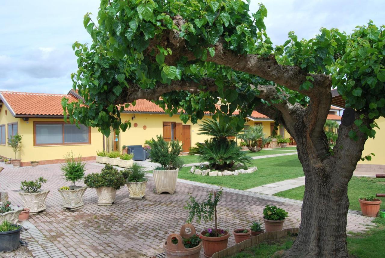 Bed and Breakfast Le Terre Di Bac Борго-Монтенеро Экстерьер фото